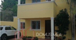 ID-7063 OPORTUNIDAD! CASA EN RESIDENCIAL CERRADO – BOCA CHICA